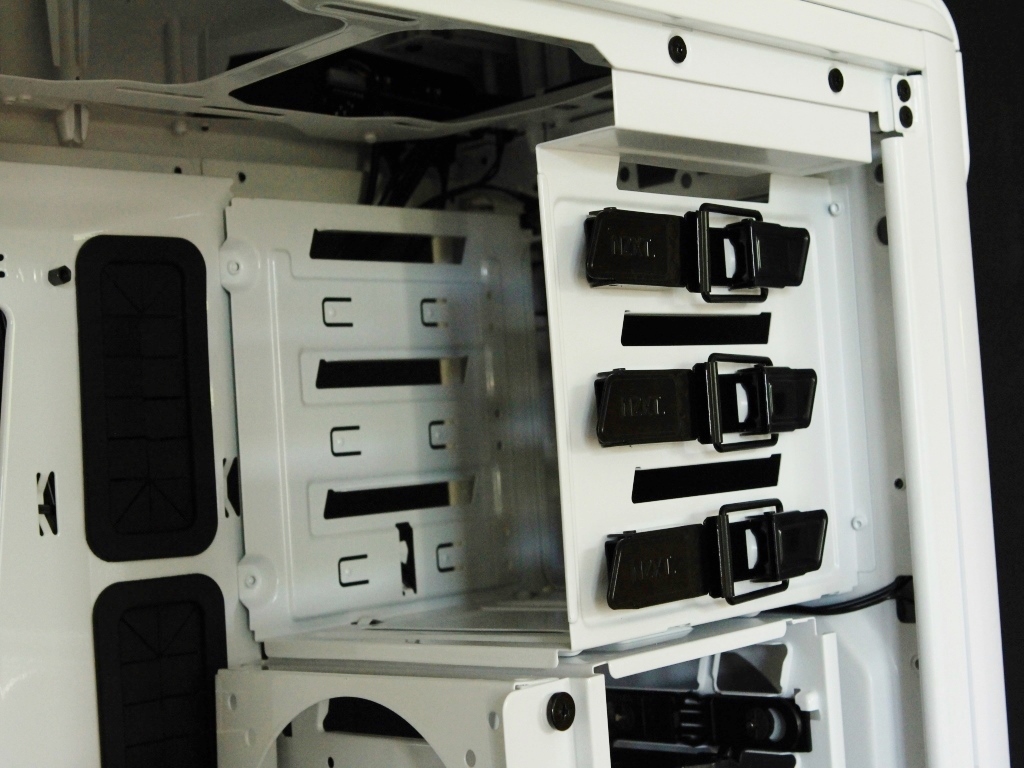 NZXT PHANTOM 530 Review